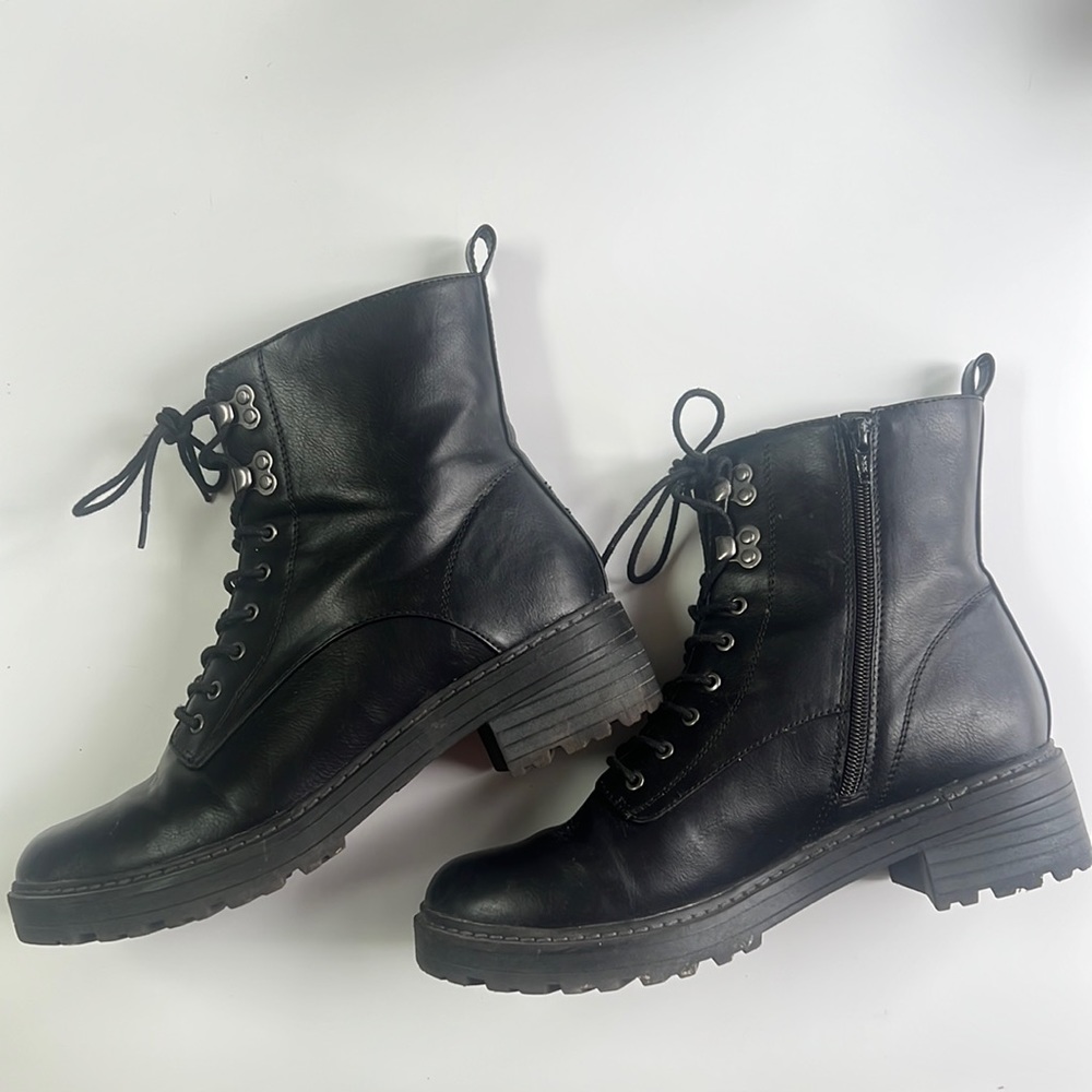Universal Thread Doc Martens Knockoff Combat Boots